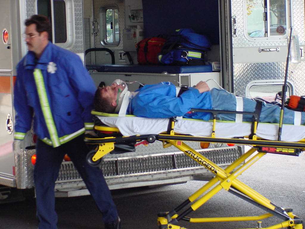 emt practical exam scenarios